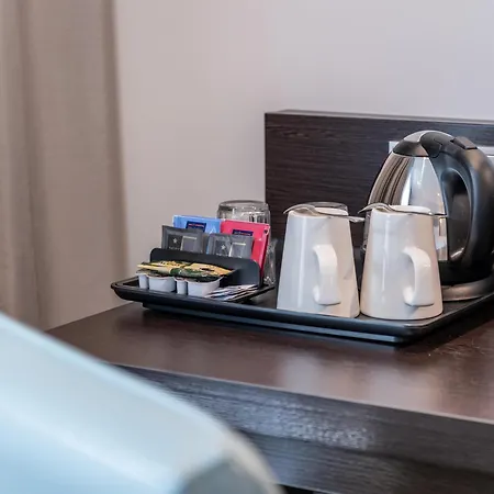 Premier Centre فندق وبرتال