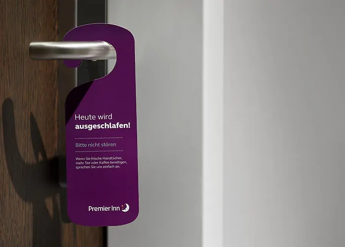 Premier Centre מלון וופרטל