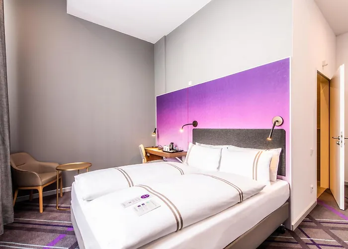 Premier Centre מלון