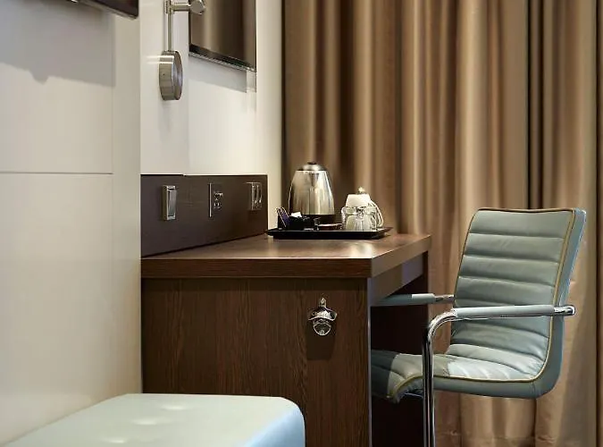 מלון Premier Centre וופרטל