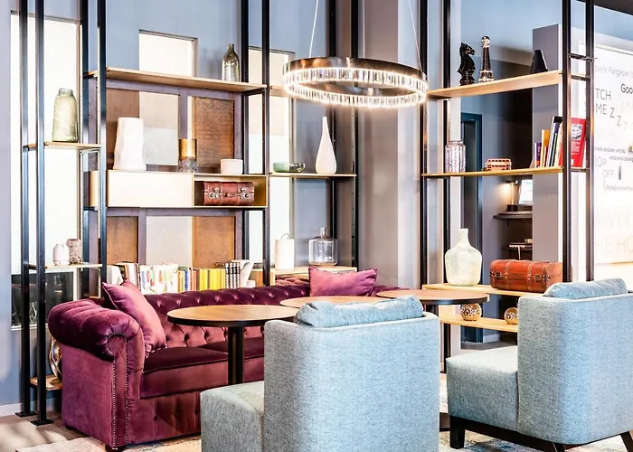 Premier Centre מלון 3*